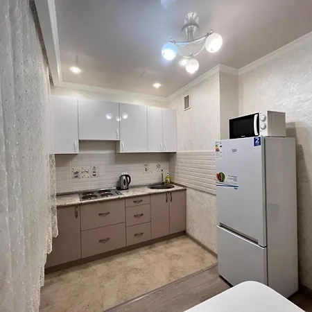 Уютная Квартира У Алматы Арены 89-43 Exterior photo