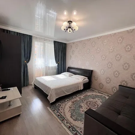 Уютная Квартира У Алматы Арены 89-43 Exterior photo